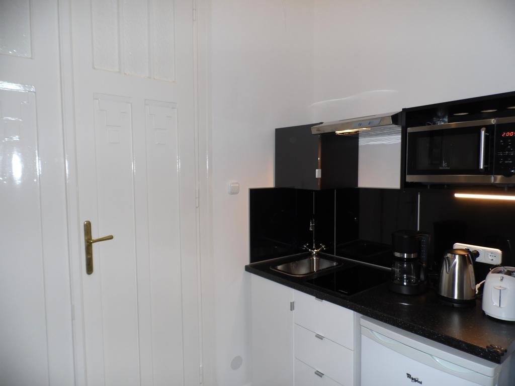 Vaci Street Downtown Apartments Budapest Rum bild